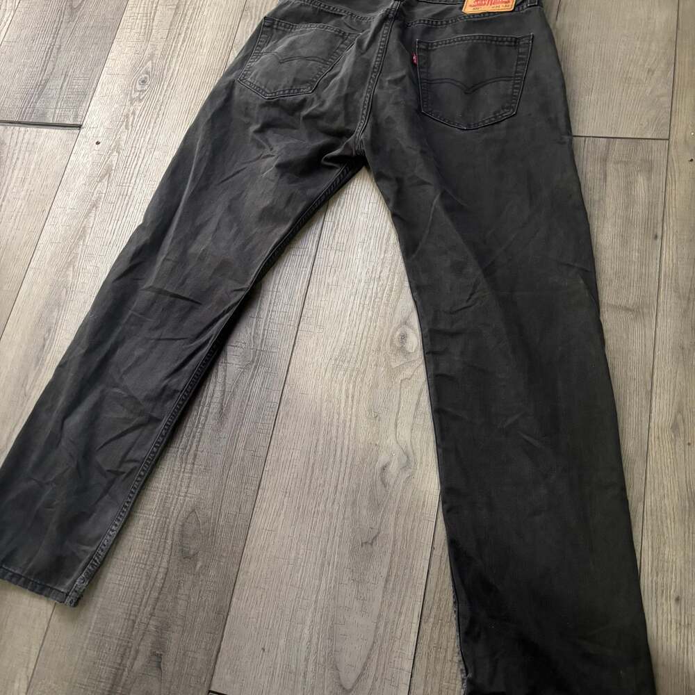 Levis Jeans Mens 34x32 Black Denim 505 Straight Leg American Work Wear